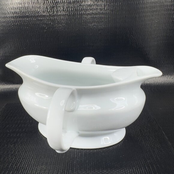 Denmark Oven To Table White Stoneware Ceramic Gravy Boat Sauce Dish With Handles - Picture 8 of 12